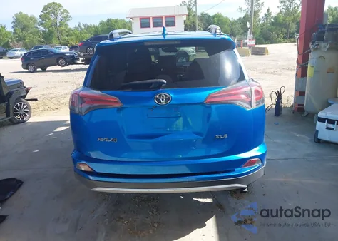 2018 Toyota Rav4 Xle из США, поврежденный, VIN JTMWFREV4JJ200344